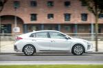 Hyundai IONIQ hybrid 2016 года (UK)